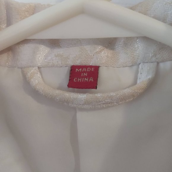 American Exchange Cream Blazer - Picture 2 of 4